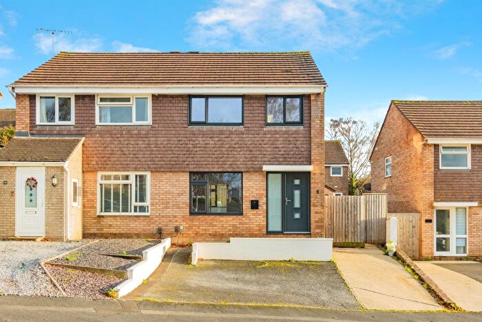 3 Bedroom Semi Detached House For Sale In Longfield Avenue, Kingsteignton, Newton Abbot, TQ12