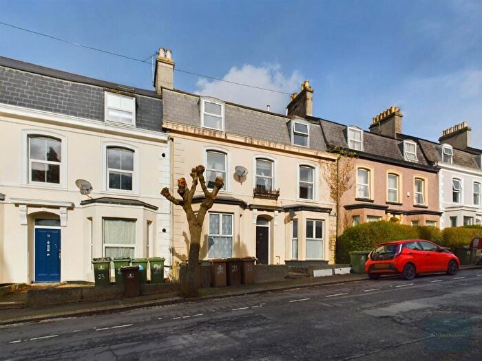 2 Bedroom Apartment To Rent In Seaton Avenue, Plymouth, PL4