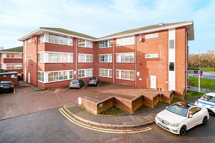 2 Bedroom Apartment To Rent In Emmview Close, Wokingham, Berkshire, RG41