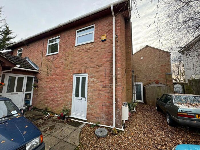 2 Bedroom Flat To Rent In Rochester Road, Brislington, BS4