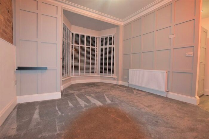 Apartment To Rent In Ballbrook Avenue, Manchester, M20