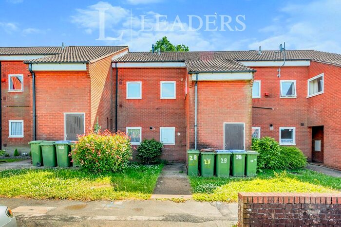 2 Bedroom Property To Rent In Laurel Walk, Horsham, RH13