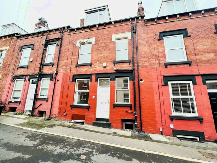 5 Bedroom Terraced House To Rent In Monk Bridge Grove, Meanwood, Leeds, West Yorkshire., LS6