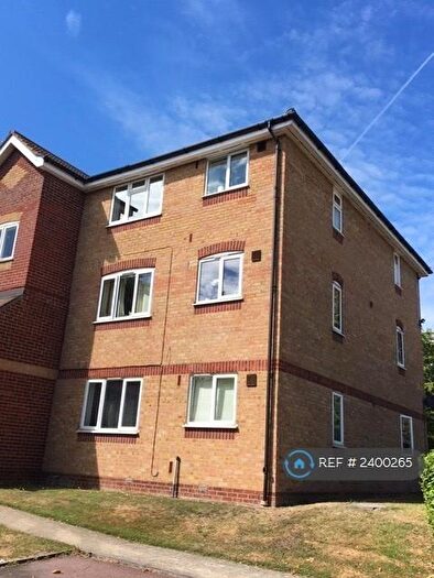 1 Bedroom Flat To Rent In Shorwell Court, Purfleet, RM19
