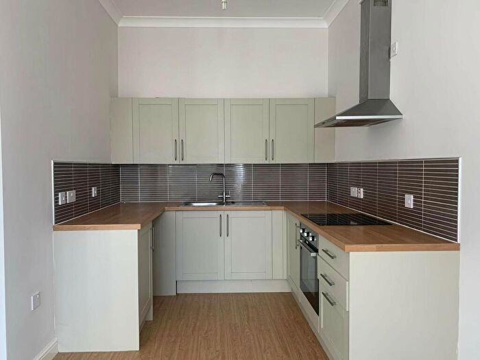 2 Bedroom Apartment To Rent In Parkfield Road, Aigburth, Liverpool, L17