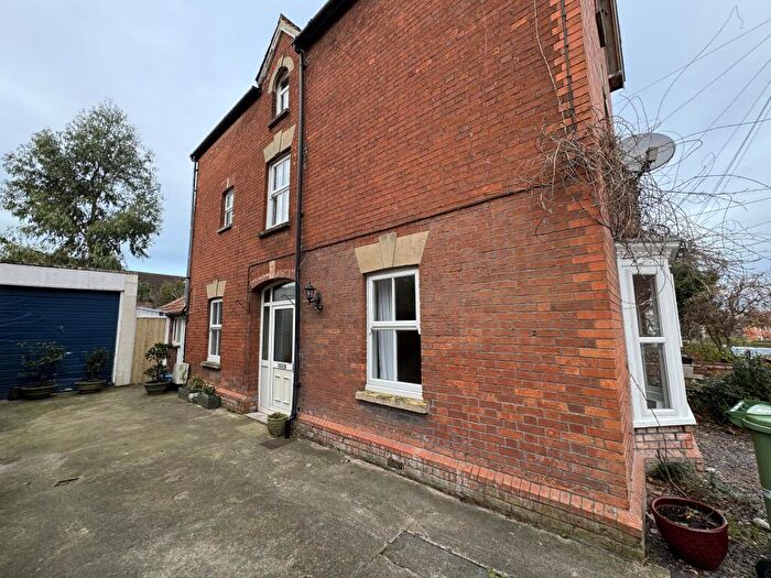 4 Bedroom House To Rent In Norbins Road, Glastonbury, Somerset, BA6