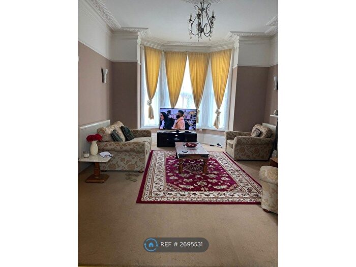 1 Bedroom Flat To Rent In St. Ronans Road, Southsea, PO4