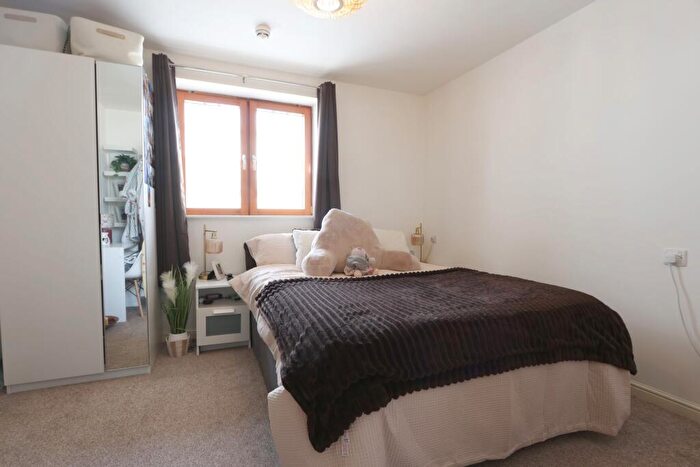 2 Bedroom Apartment To Rent In Flat, The Quadrant, Barleyfields, Bristol, BS2