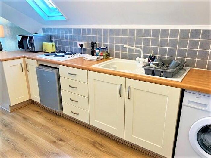 1 Bedroom Maisonette To Rent In Chester Road, Hartford, CW8