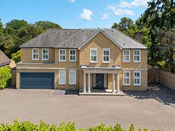 5 Bedroom Detached House For Sale In Woodend Park, Cobham, KT11