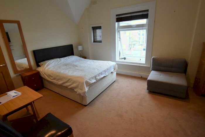 Studio To Rent In Kerley Road, Bournemouth, BH2