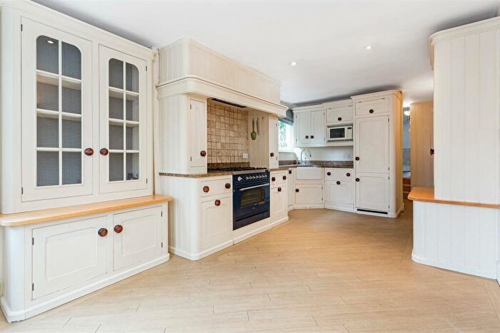 3 Bedroom Terraced House To Rent In Kempe Road, Queens Park, NW6