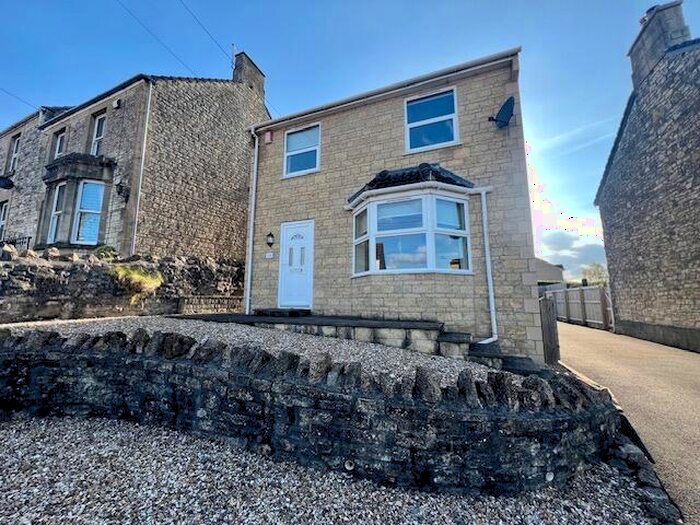 4 Bedroom Detached House To Rent In Paulton, Bristol, BS39