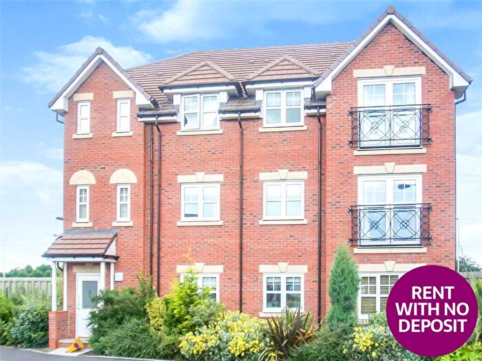 2 Bedroom Flat To Rent In Hawthorn House, Riding Close, Sale, Cheshire, M33