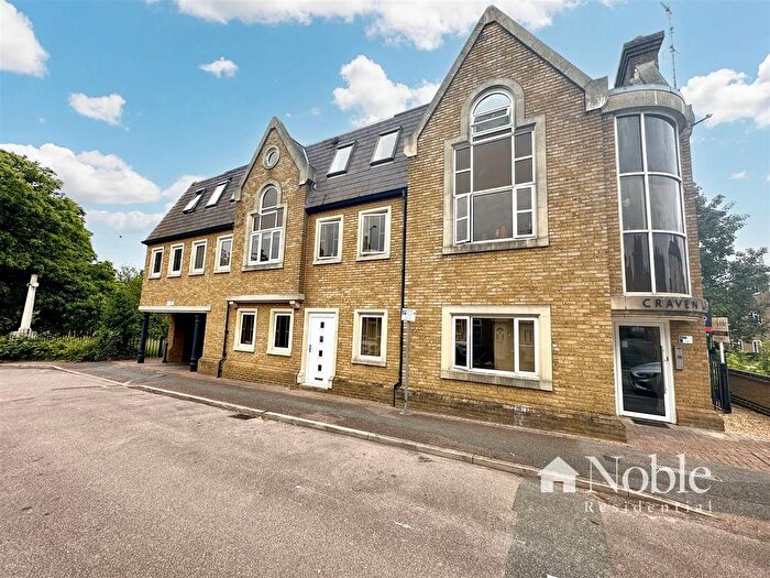 1 Bedroom Flat To Rent In Lorne Road, Warley, Brentwood, CM14