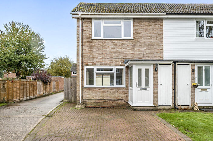 2 Bedroom Terraced House To Rent In Norton Close, Newbury, RG14