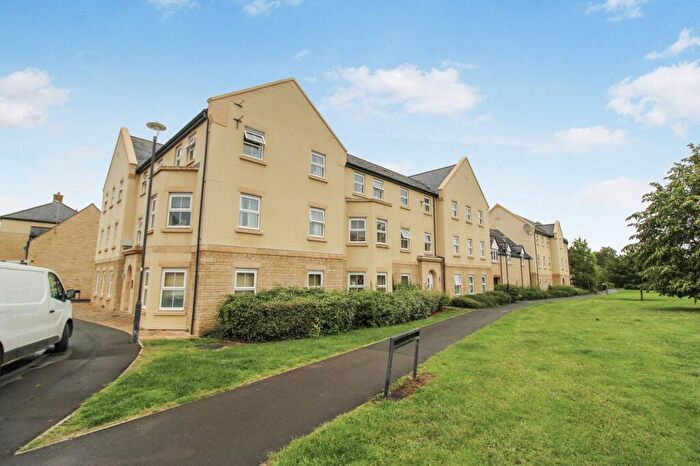 1 Bedroom Flat For Sale In Cassini Drive, Swindon, SN25