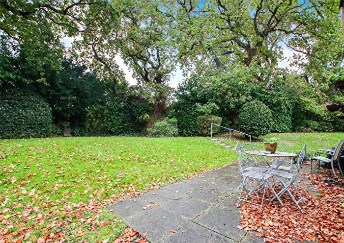 3 Bedroom Duplex For Sale In Homewood House, Milford Road, Pennington, Lymington, SO41