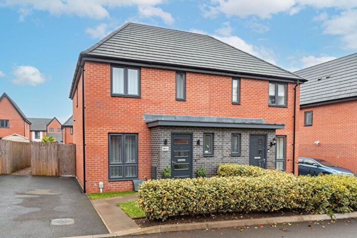 3 Bedroom Semi-Detached House To Rent In Princess Street, Birmingham, West Midlands, B31