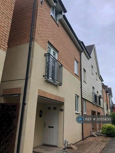 2 Bedroom End Of Terrace House To Rent In Horton Way, Nantwich, CW5