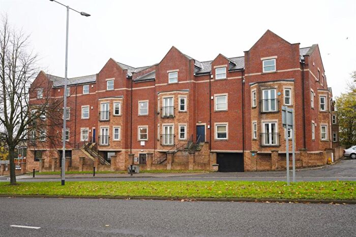 2 Bedroom Apartment For Sale In Victoria Road, Darlington, DL1