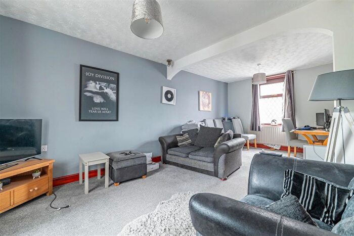 2 Bedroom End Terrace House For Sale In Victoria Road, Walton-Le-Dale, Preston, PR5