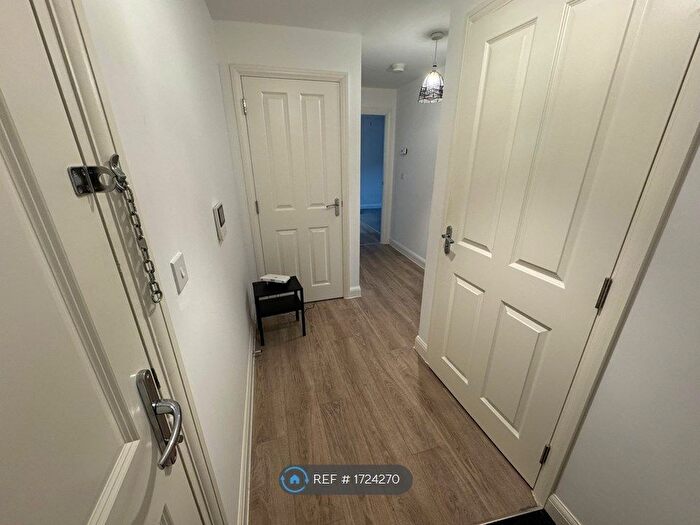 1 Bedroom Flat To Rent In Waterway House, Birmingham, B5