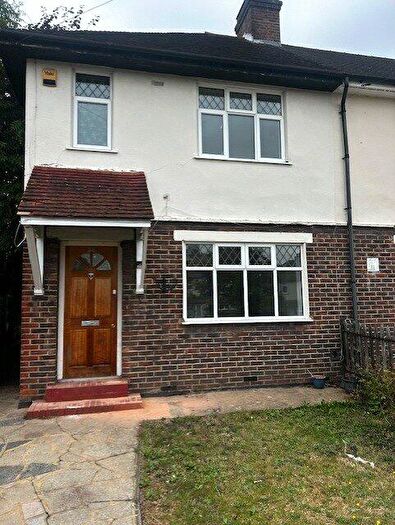 3 Bedroom End Of Terrace House To Rent In Windborough Road, Carshalton, Surrey, SM5