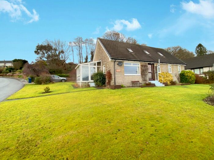 2 Bedroom Detached Bungalow For Sale In Kenilworth Cottage, Victoria Park, Minard, Argyll PA32