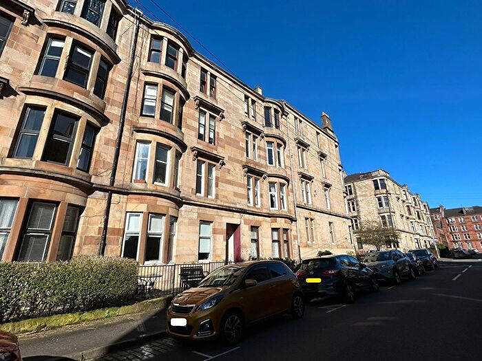2 Bedroom Flat To Rent In Lawrie Street, Glasgow, G11
