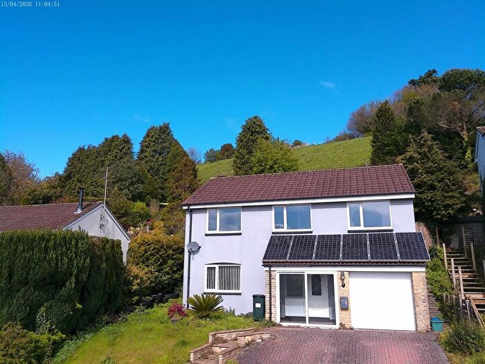 3 Bedroom Detached House For Sale In Blenheim Close, Highweek, Newton Abbot, Devon., TQ12