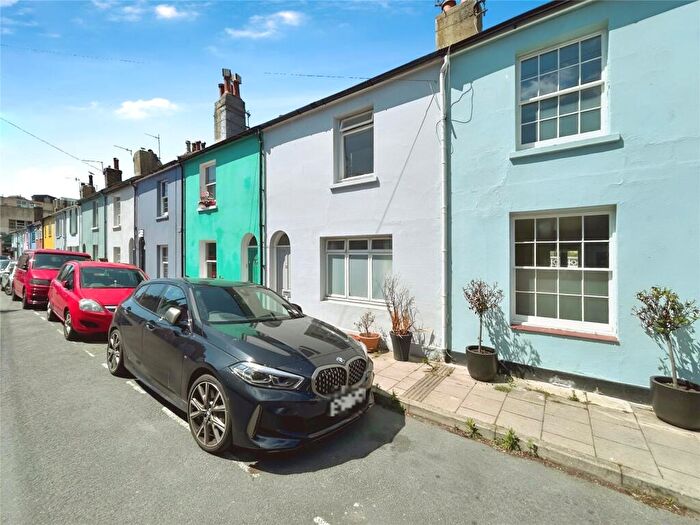 2 Bedroom Terraced House For Sale In Kemp Street, Brighton, East Sussex, BN1