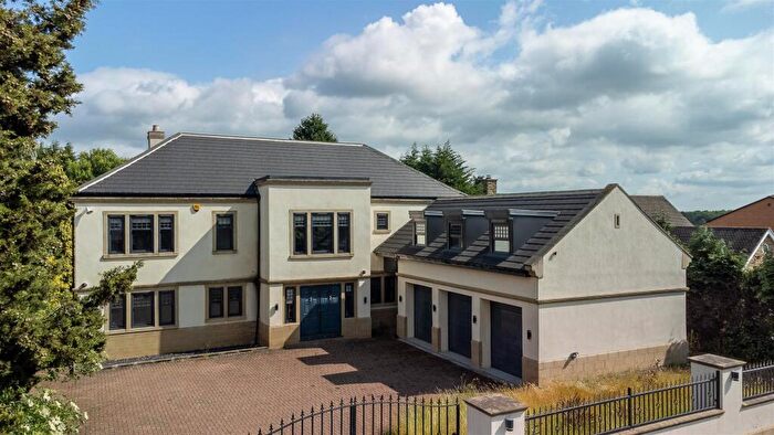 7 Bedroom House To Rent In Wigton Lane, Alwoodley, Leeds, LS17