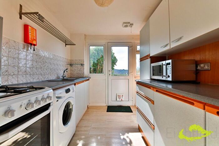 4 Bedroom Terraced House To Rent In Thompson Road, Brighton, BN1