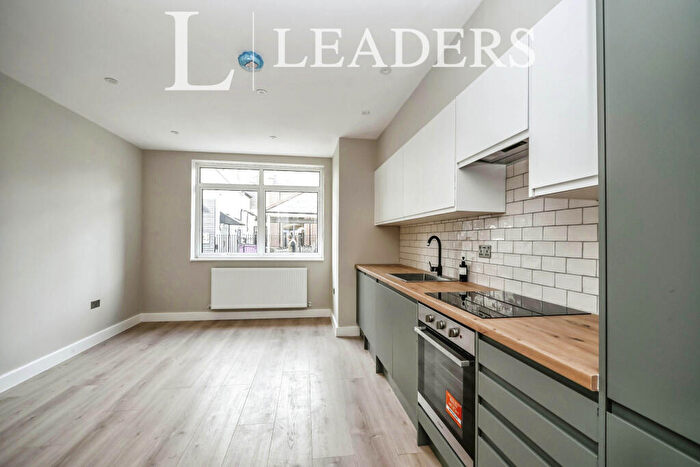 1 Bedroom Apartment To Rent In Lurke Street, Bedford, MK40