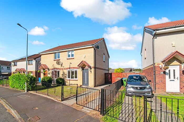 2 Bedroom Semi-Detached House To Rent In Parkside Gardens, Ruchill, Glasgow, G20