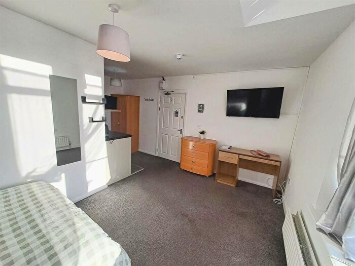 1 Bedroom Flat To Rent In Waterloo Road, Blyth, NE24