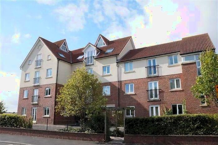2 Bedroom Apartment To Rent In Friars Rise, Monkseaton, NE25