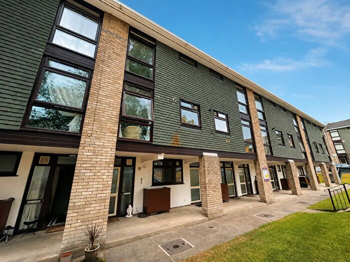2 Bedroom Flat For Sale In Flat Sproughton Court, Sproughton, Ipswich, Suffolk, IP8
