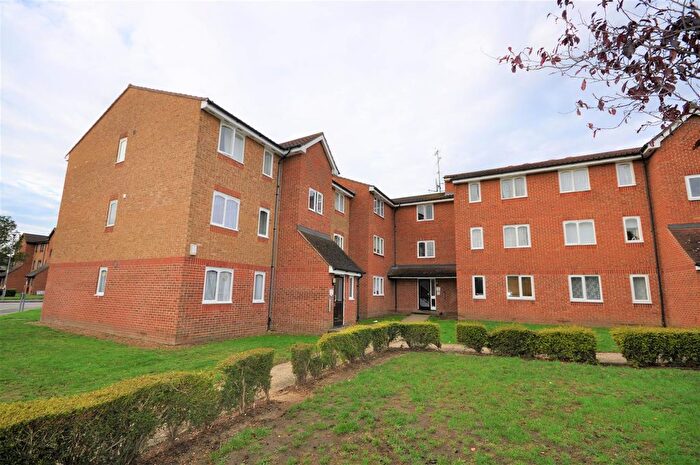 1 Bedroom Maisonette To Rent In Honey Close, Dagenham, RM10