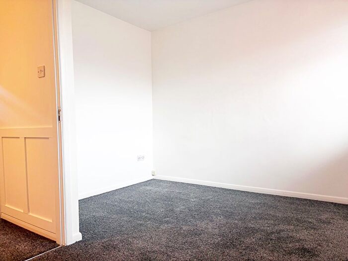 2 Bedroom End Of Terrace House To Rent In Windsor Close, Quorn, LE12