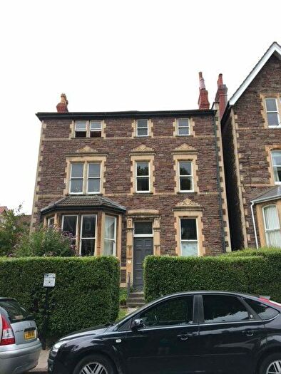4 Bedroom Flat To Rent In Chantry Road Ref, BS8