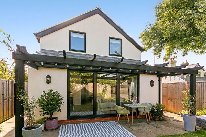 2 Bedroom Detached House For Sale In Bix, Henley-On-Thames, RG9