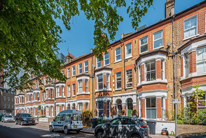 2 Bedroom Flat To Rent In Regent Terrace, Rita Road, London, SW8