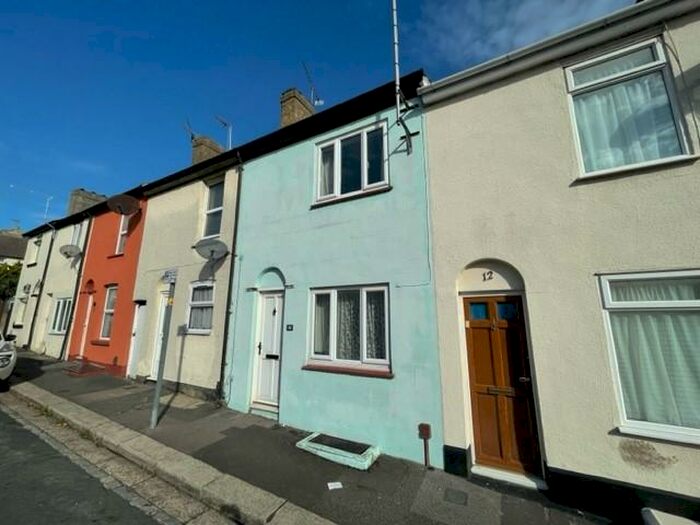 1 Bedroom Terraced House To Rent In Cross Street, Gillingham, ME7