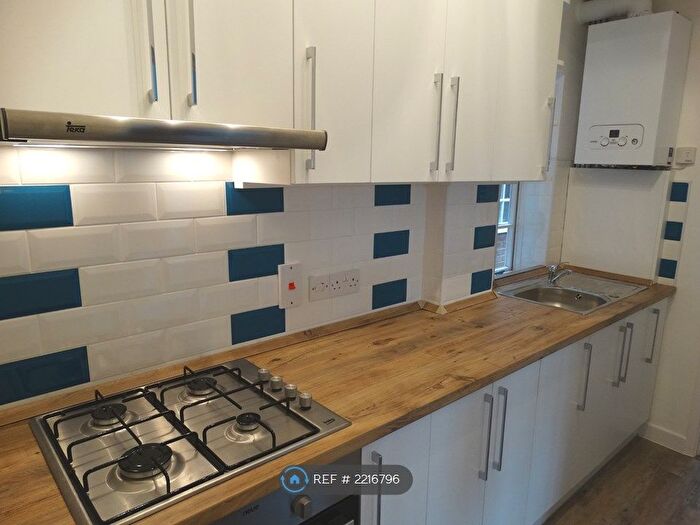 1 Bedroom Flat To Rent In Westfield House, Southampton, SO18