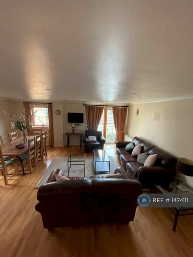 4 Bedroom Penthouse To Rent In Meridian Place, London, E14