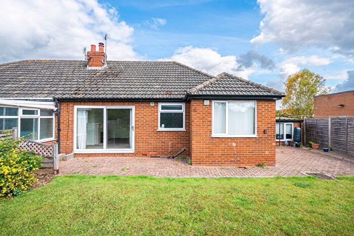 3 Bedroom Bungalow For Sale In Elm Road, Ripon, North Yorkshire, HG4