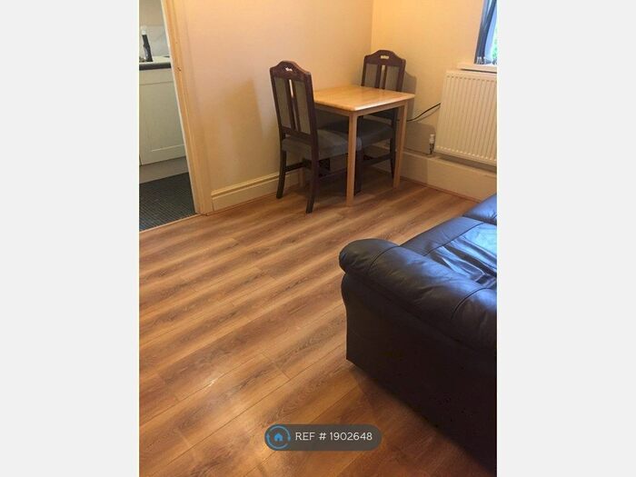 1 Bedroom Flat To Rent In Pershore Road, Birmingham, B5