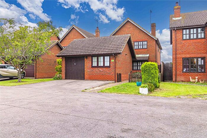 4 Bedroom Detached House For Sale In Knolls View, Leighton Road, Northall, LU6